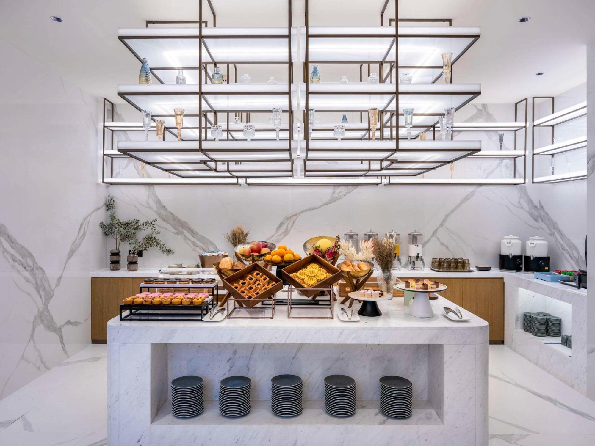 Novotel Jingan