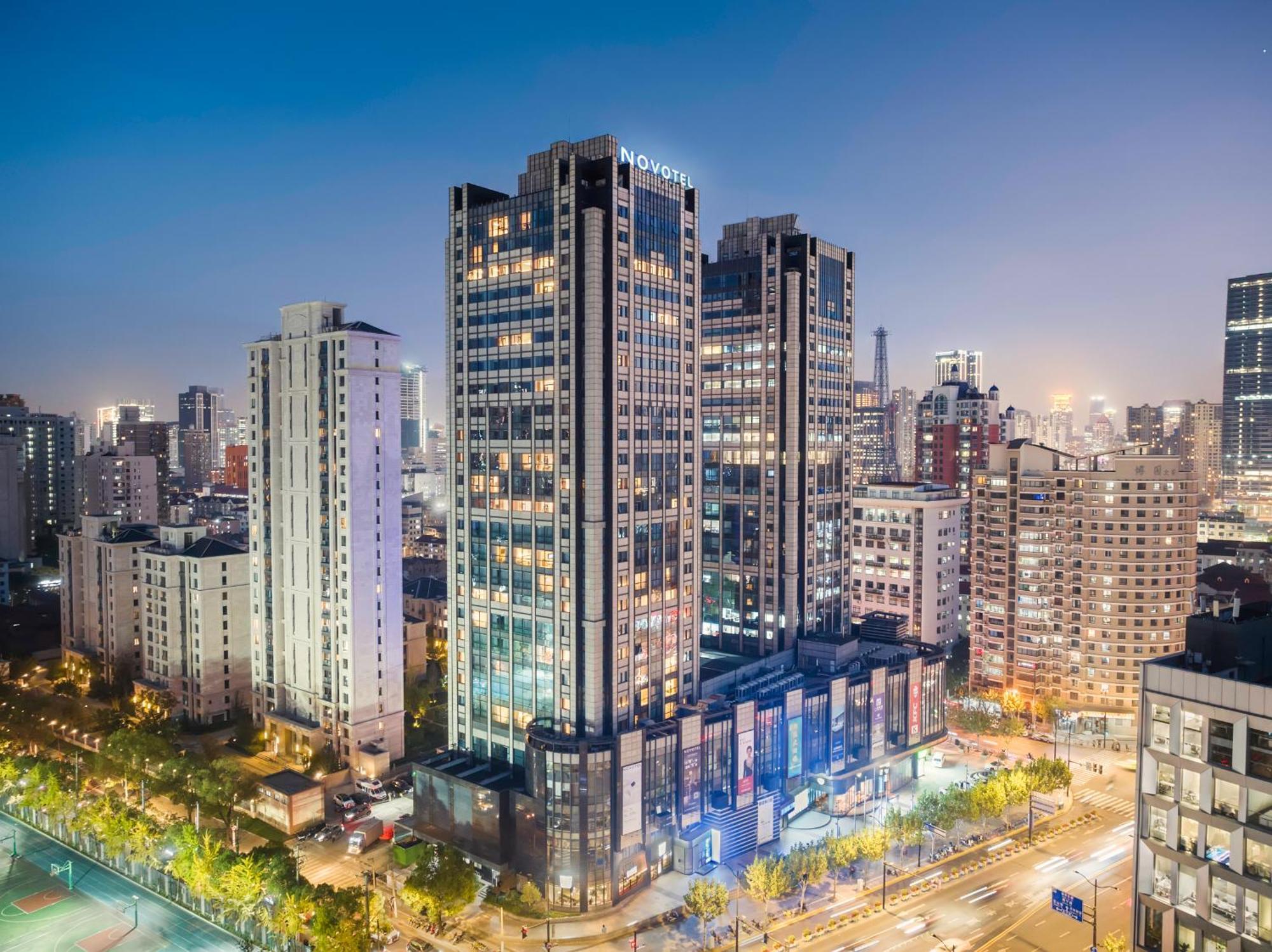 Hotel Novotel Jingan 4*