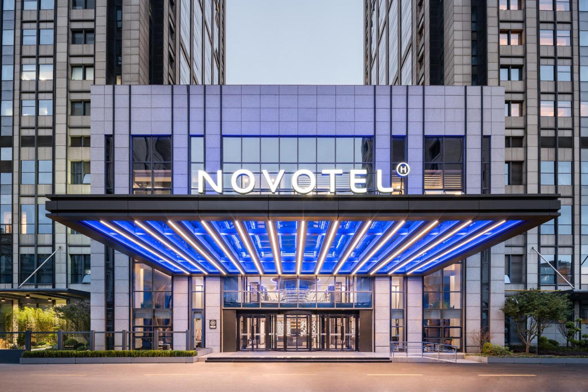 Novotel Jingan Hotel